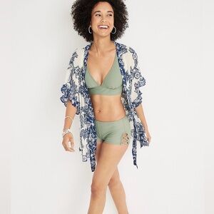 Maurices Blue & White Floral Flutter Sleeve Kimono Sz XL